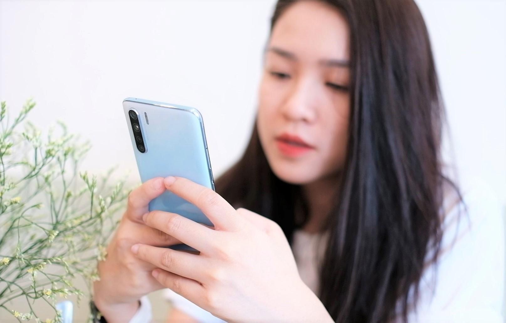 Trai nghiem Oppo A91 - sac sieu nhanh, 4 camera sau, gia 7 trieu hinh anh