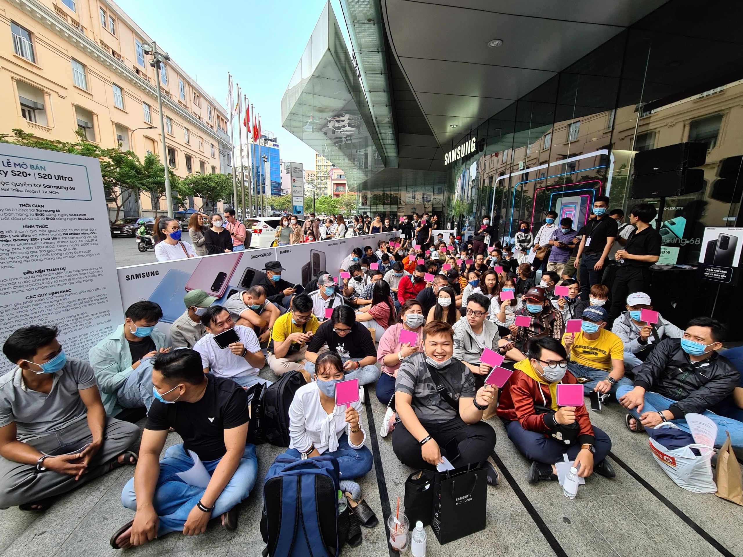 Samsung Galaxy S20 Ultra kha nang zoom 100x anh 1