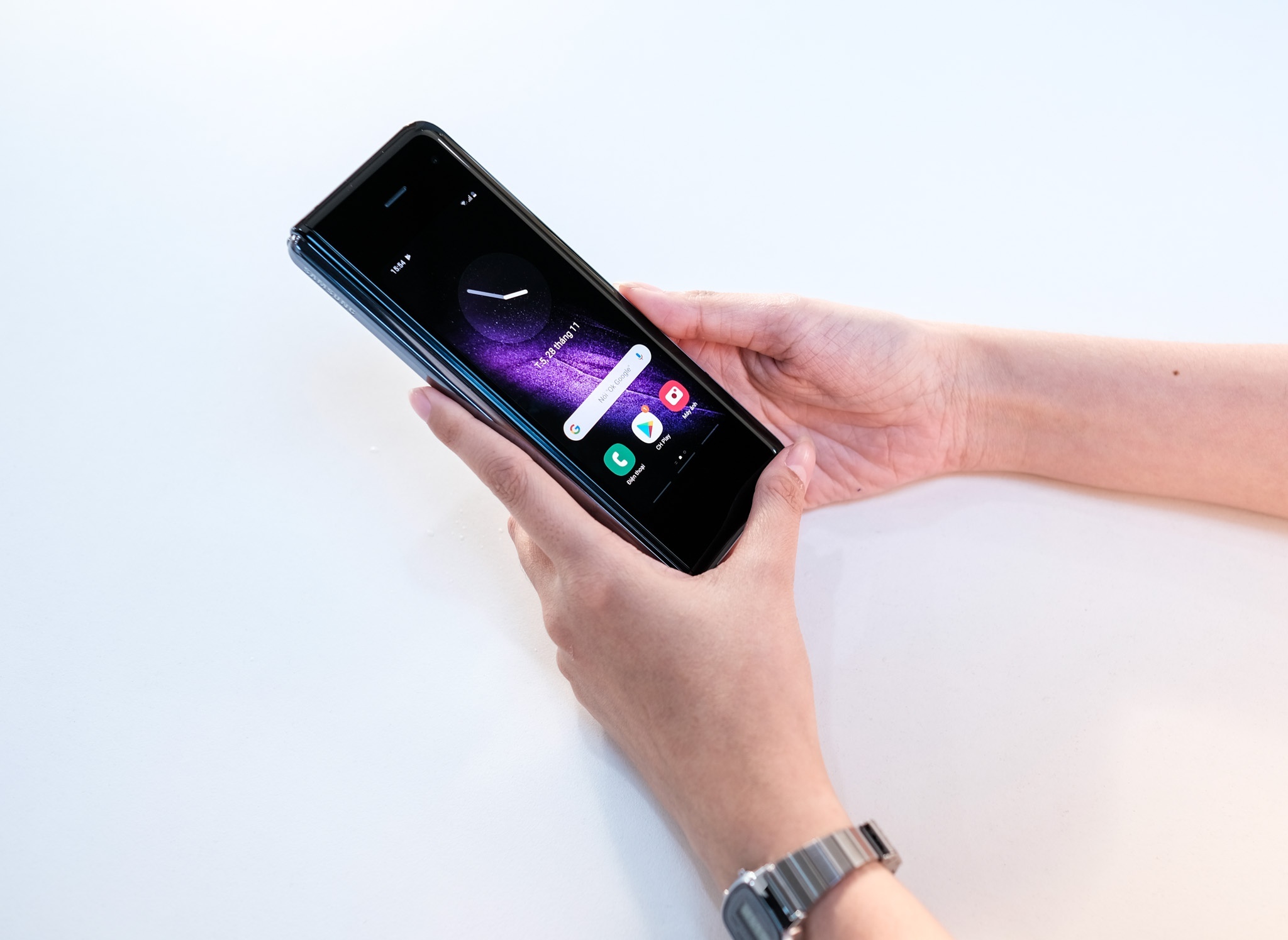 Loat smartphone xach tay giam gia manh anh 3