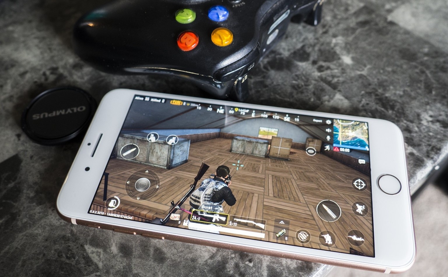 Co nen mua iPhone 6 de choi game? hinh anh