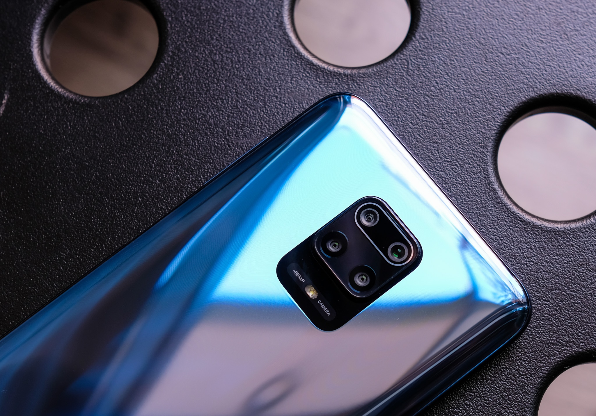 Chi tiet Redmi Note 9S anh 5