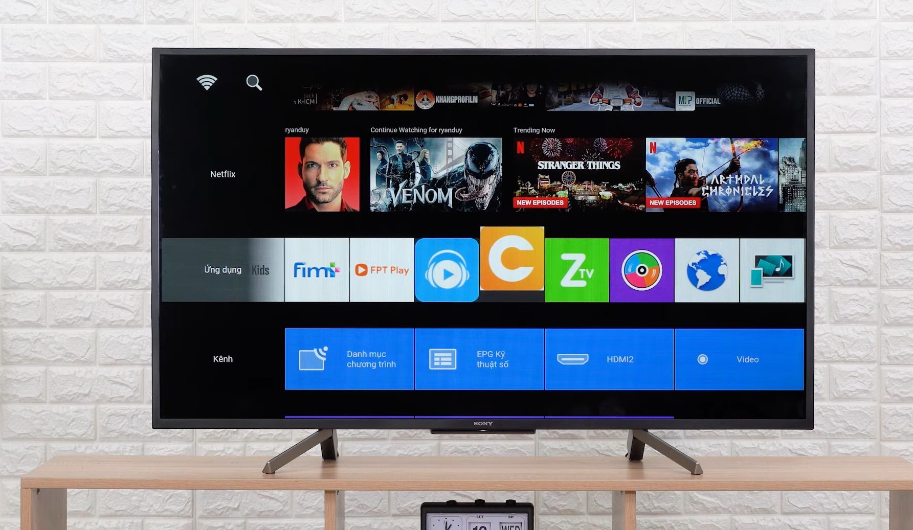 loat TV gia duoi 10 trieu dang chu y anh 5