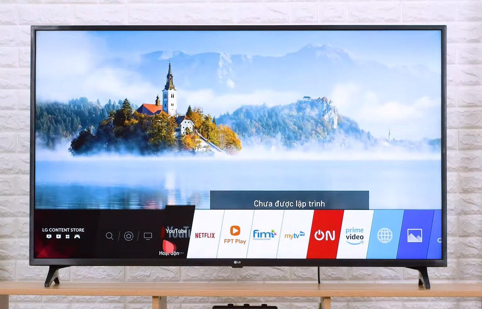 loat TV gia duoi 10 trieu dang chu y anh 4