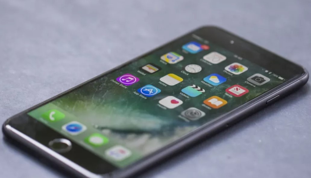 Loat smartphone dang chu y duoi 5 trieu anh 1