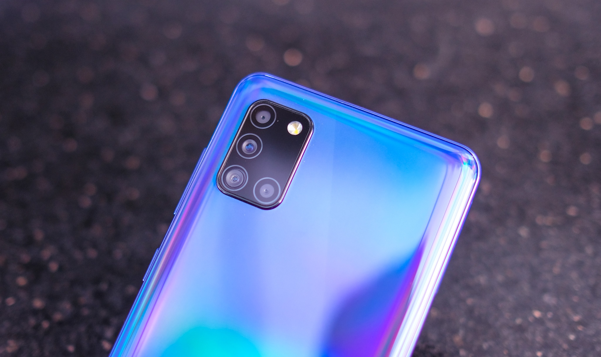 Chi tiet Galaxy A31 anh 3