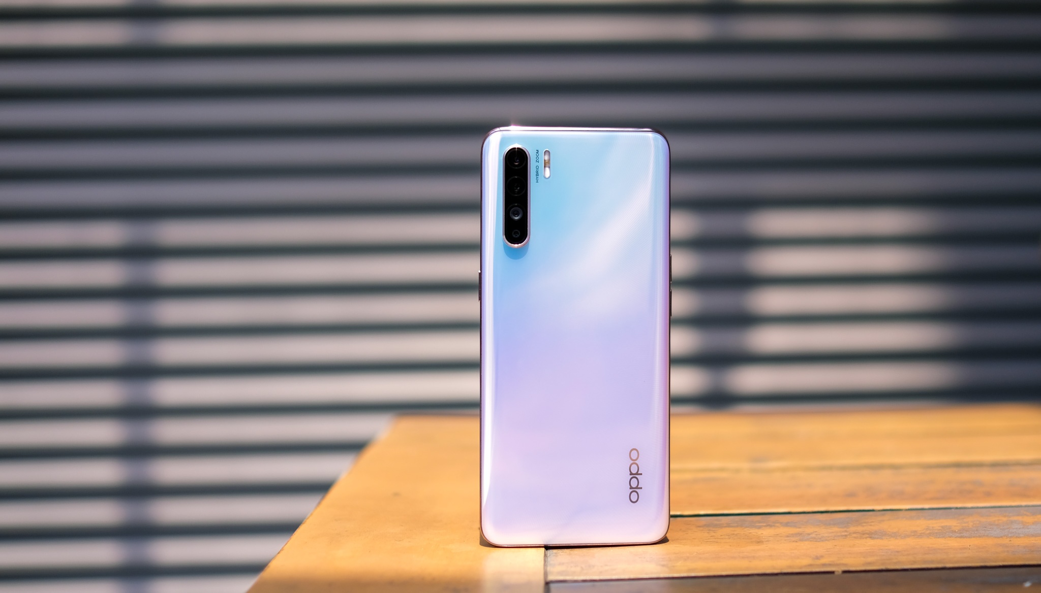 Chi tiet Oppo Reno 3 anh 6