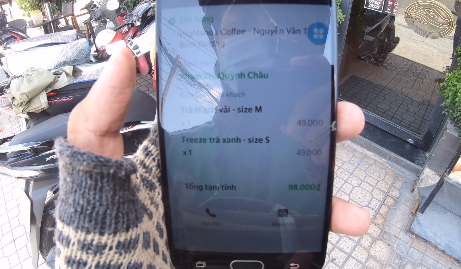 Mot ngay chay xe om cong nghe anh 14