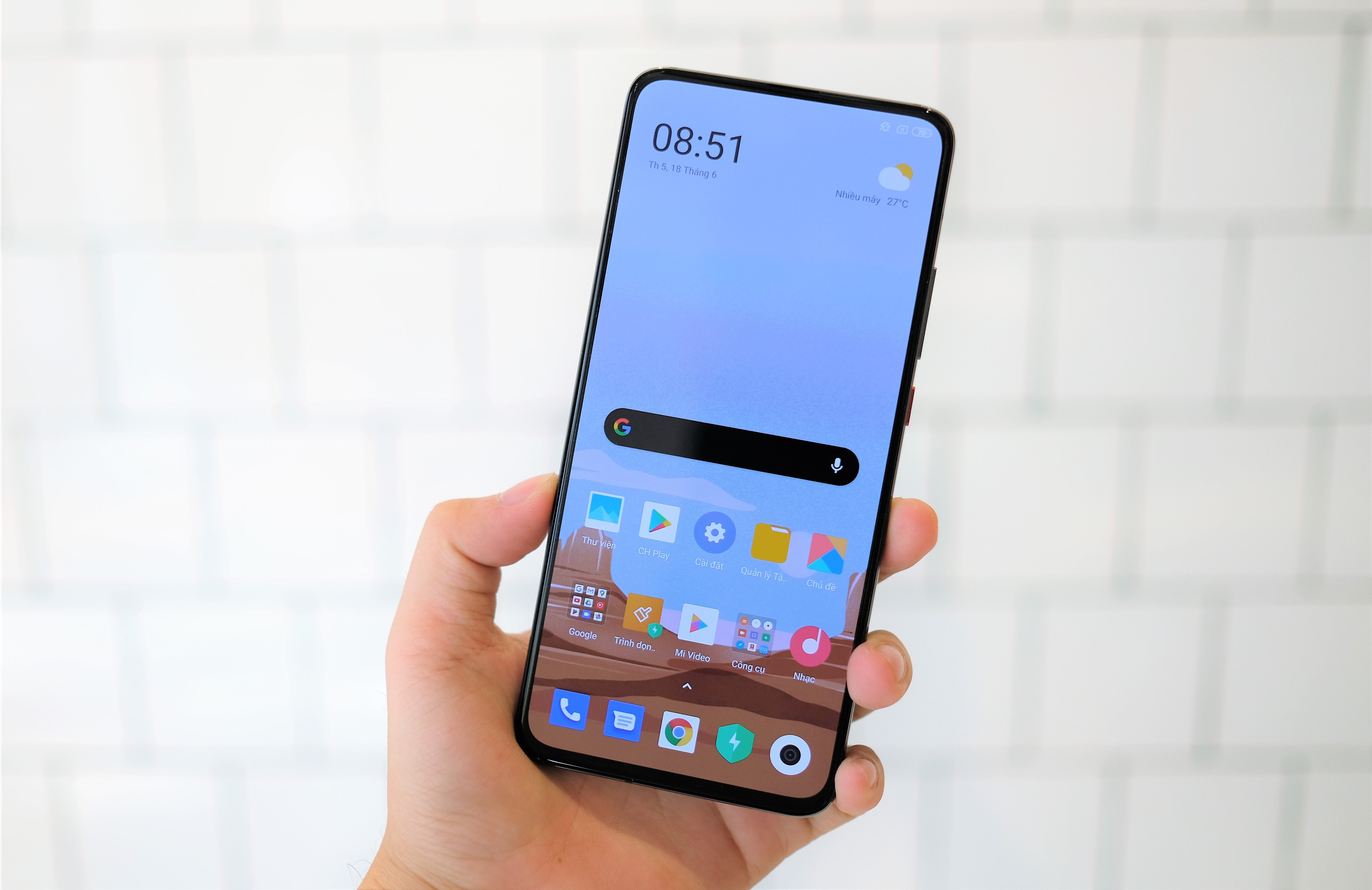 Chi tiet Poco F2 Pro anh 2