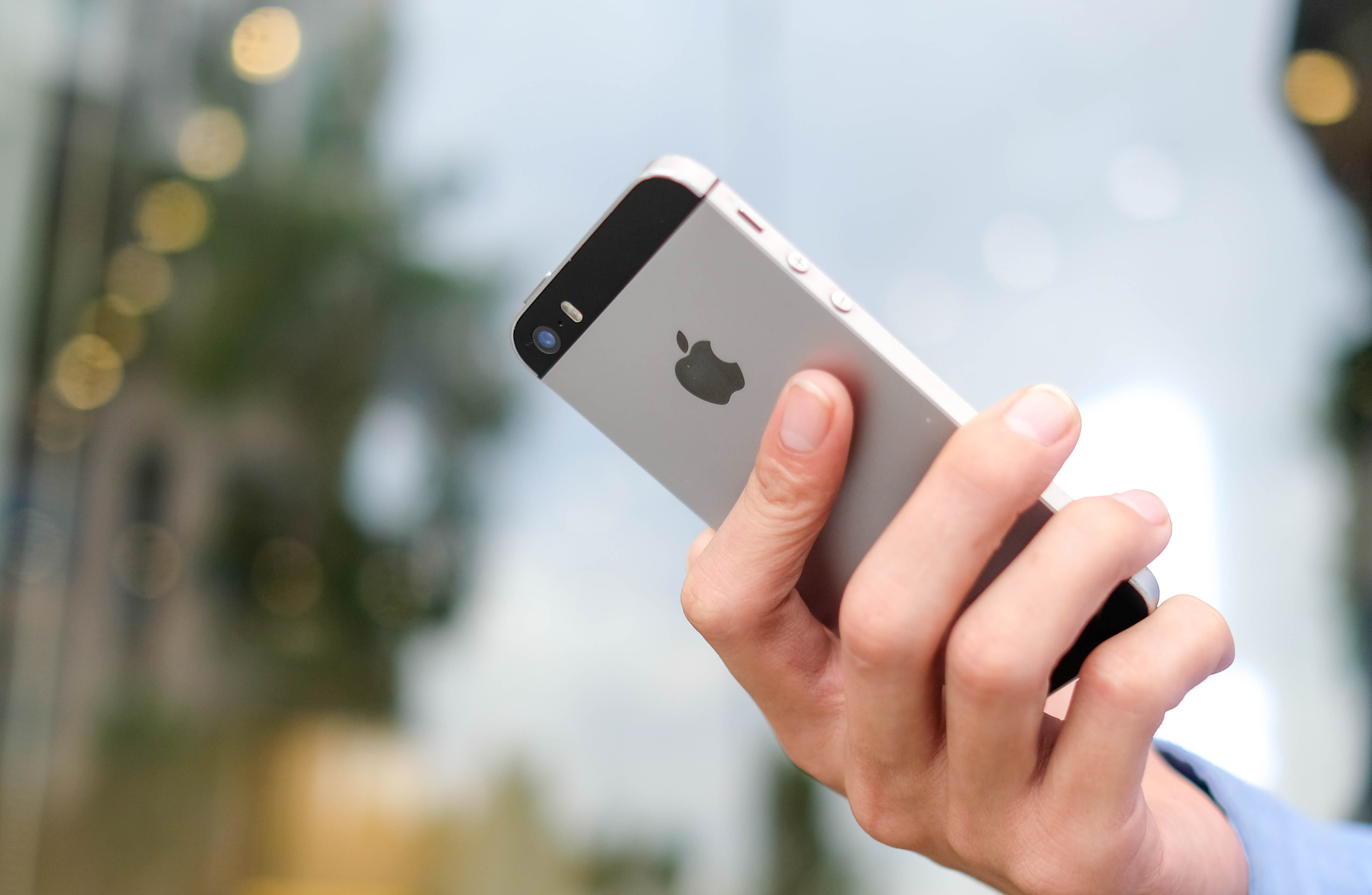 Trai nghiem iOS 14 tren iPhone doi cu anh 7