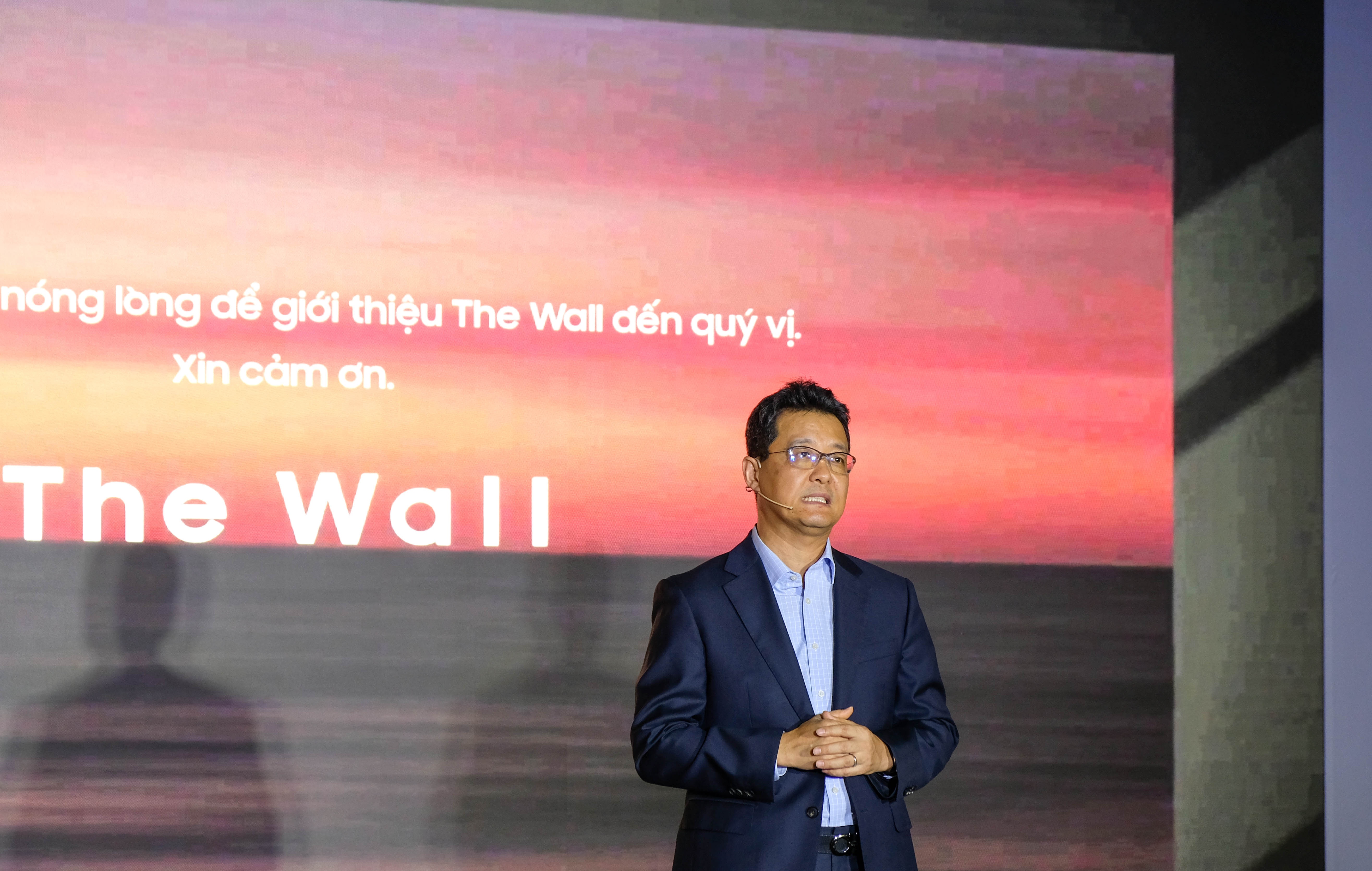 TV The Wall ra mat tai Viet Nam anh 1