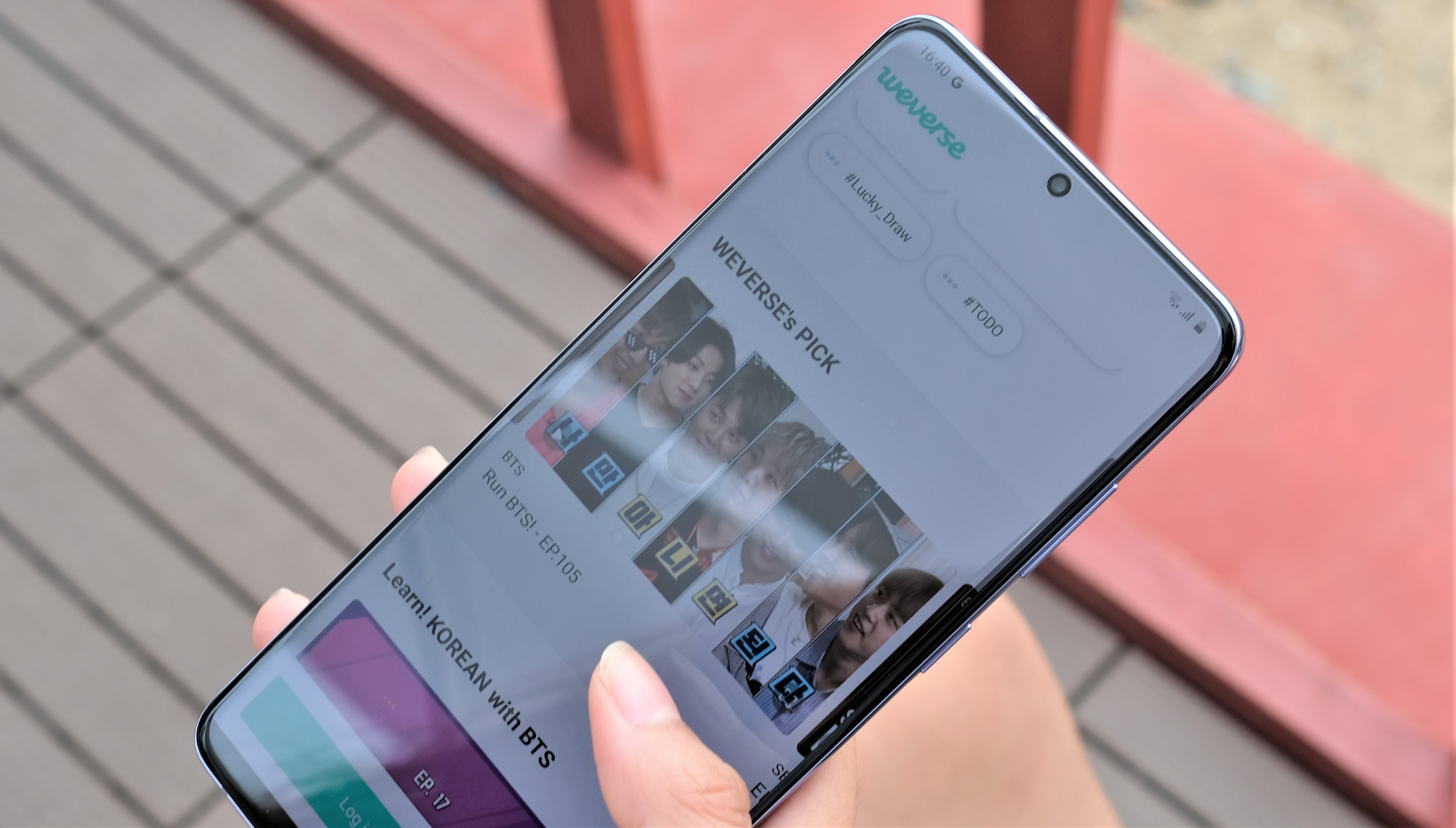 Chi tiet Galaxy S20+ phien ban BTS anh 7