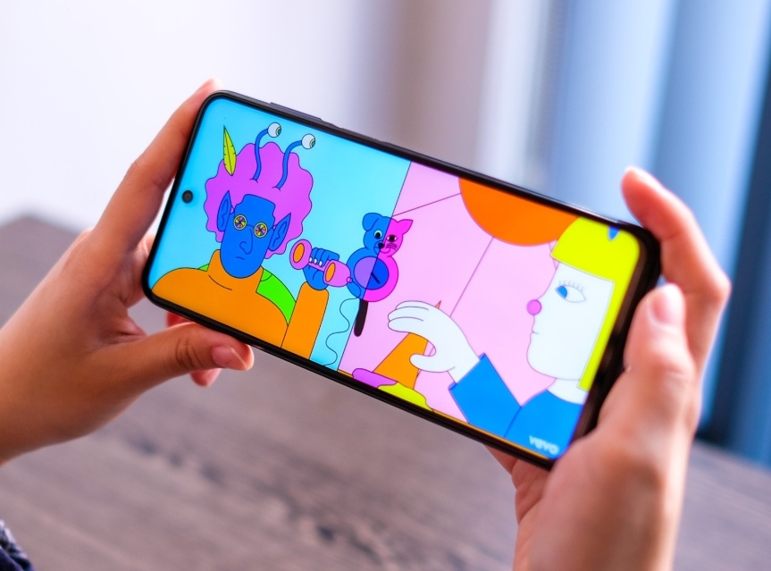 Nhung smartphone dang mua trong thang 7 hinh anh