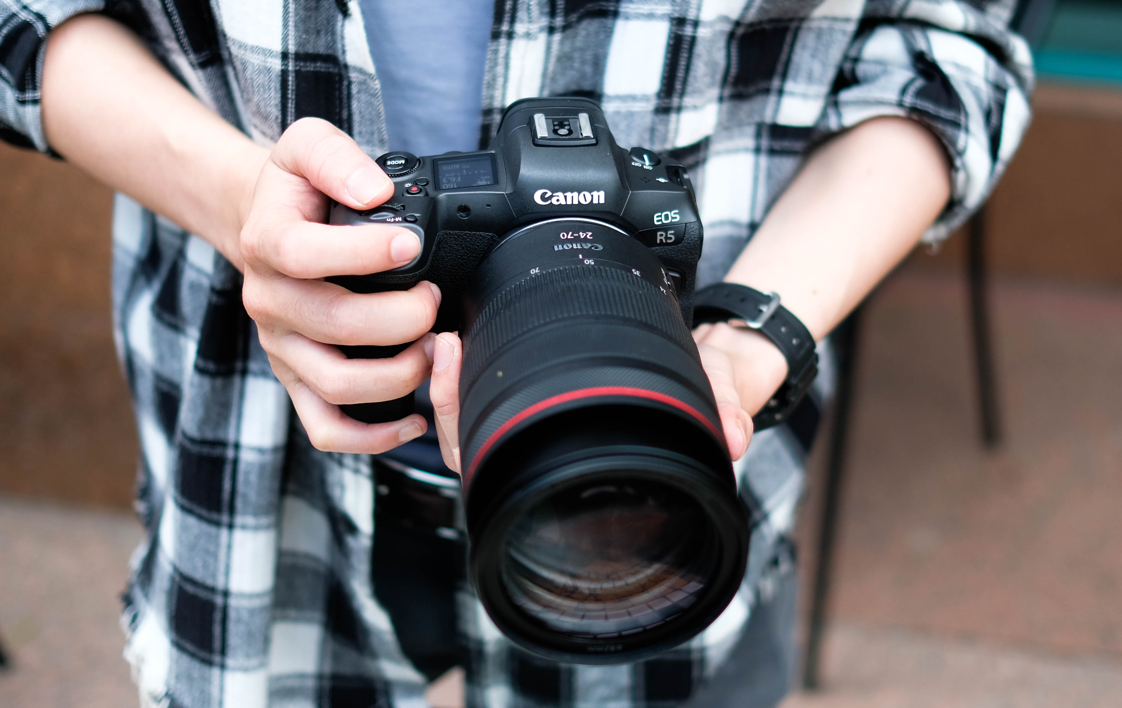 trai nghiem Canon EOS R5 anh 2