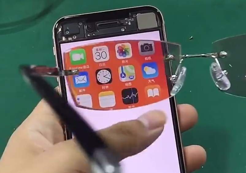 Cach lam man hinh iPhone 'tang hinh' hinh anh