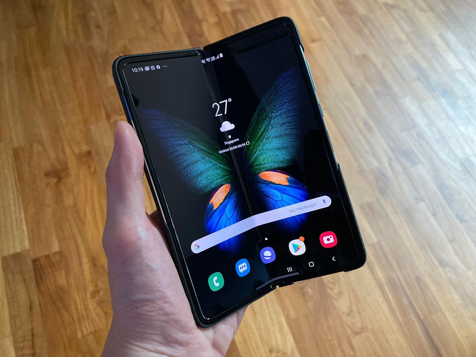 Galaxy Z Fold 2 sap ra mat hinh anh
