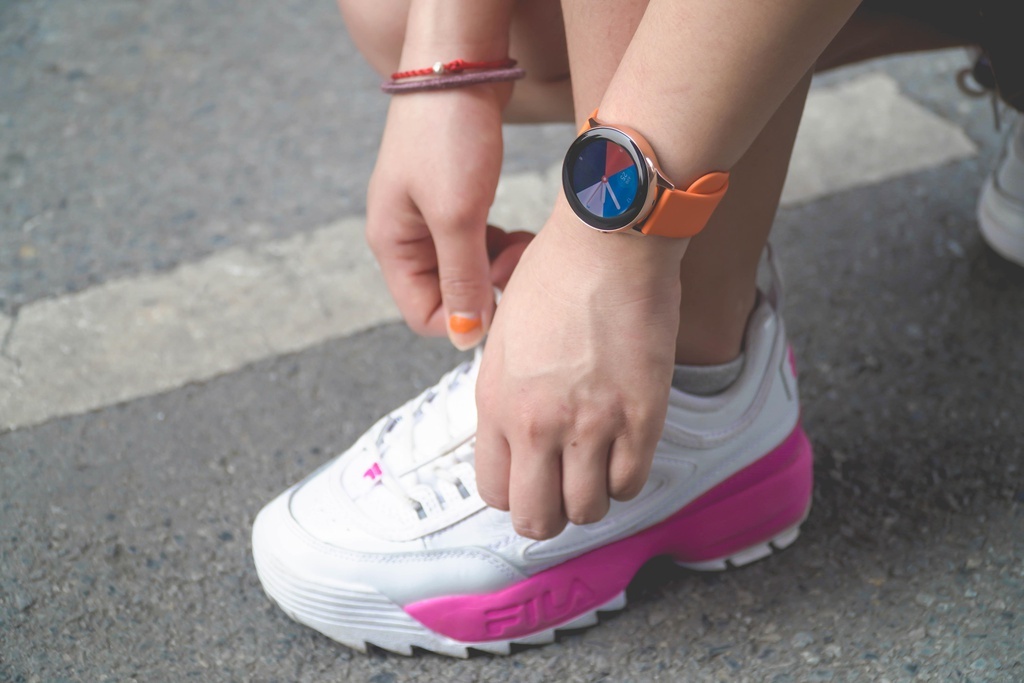 Apple watch series 5 giam gia anh 1