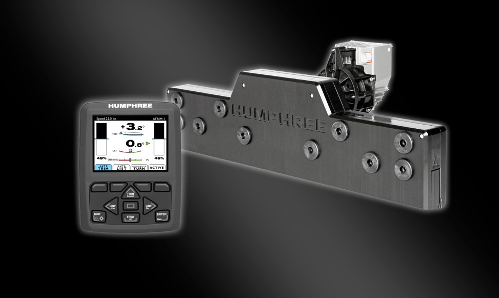 Ben trong du thuyen cua Ronaldo anh 6