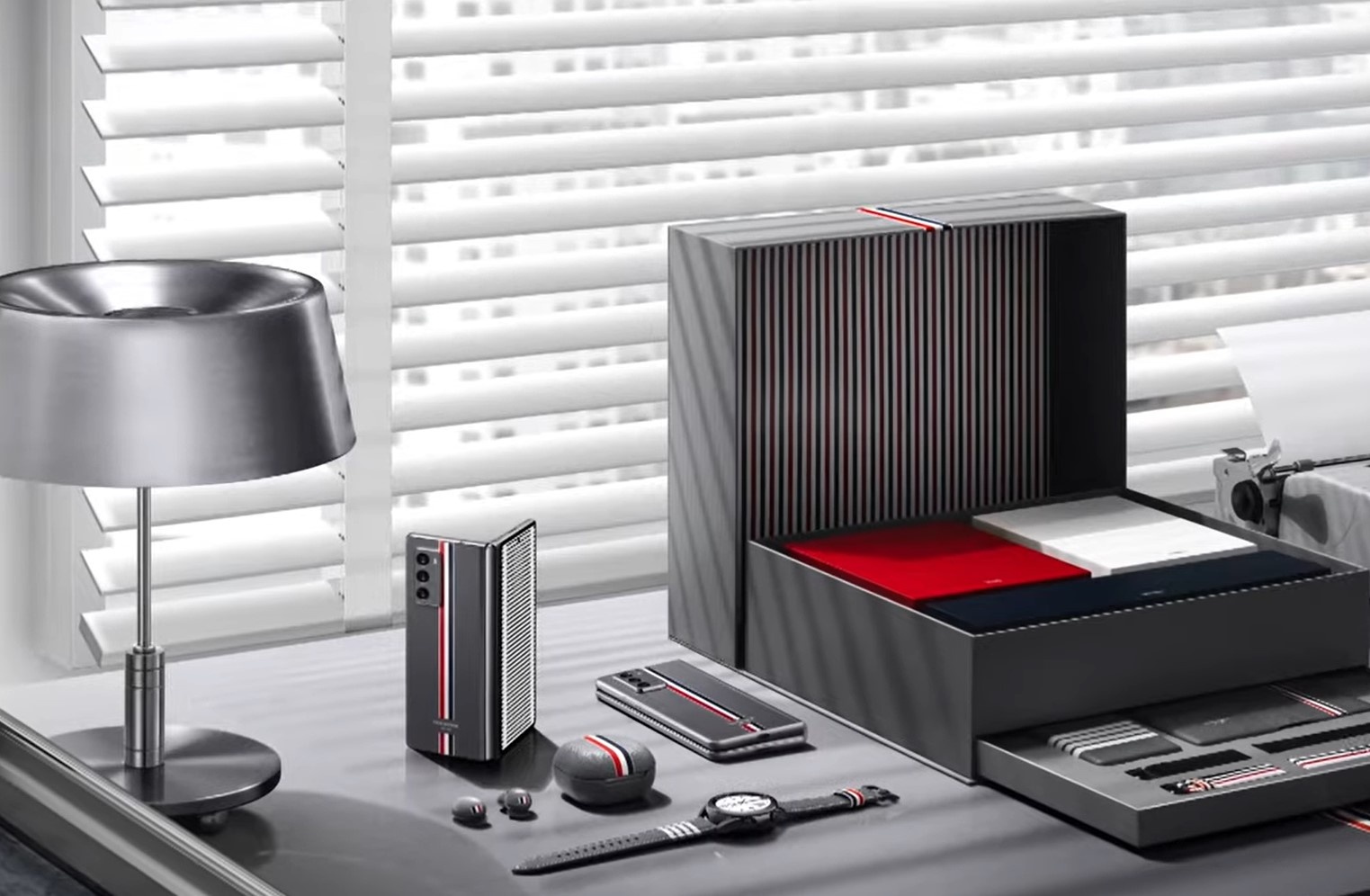 trai nghiem Galaxy Z Fold2 anh 10