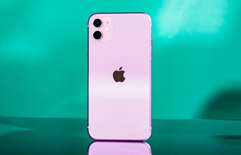 Nhieu mau iPhone chinh hang dang dong loat giam gia tai Viet Nam hinh anh