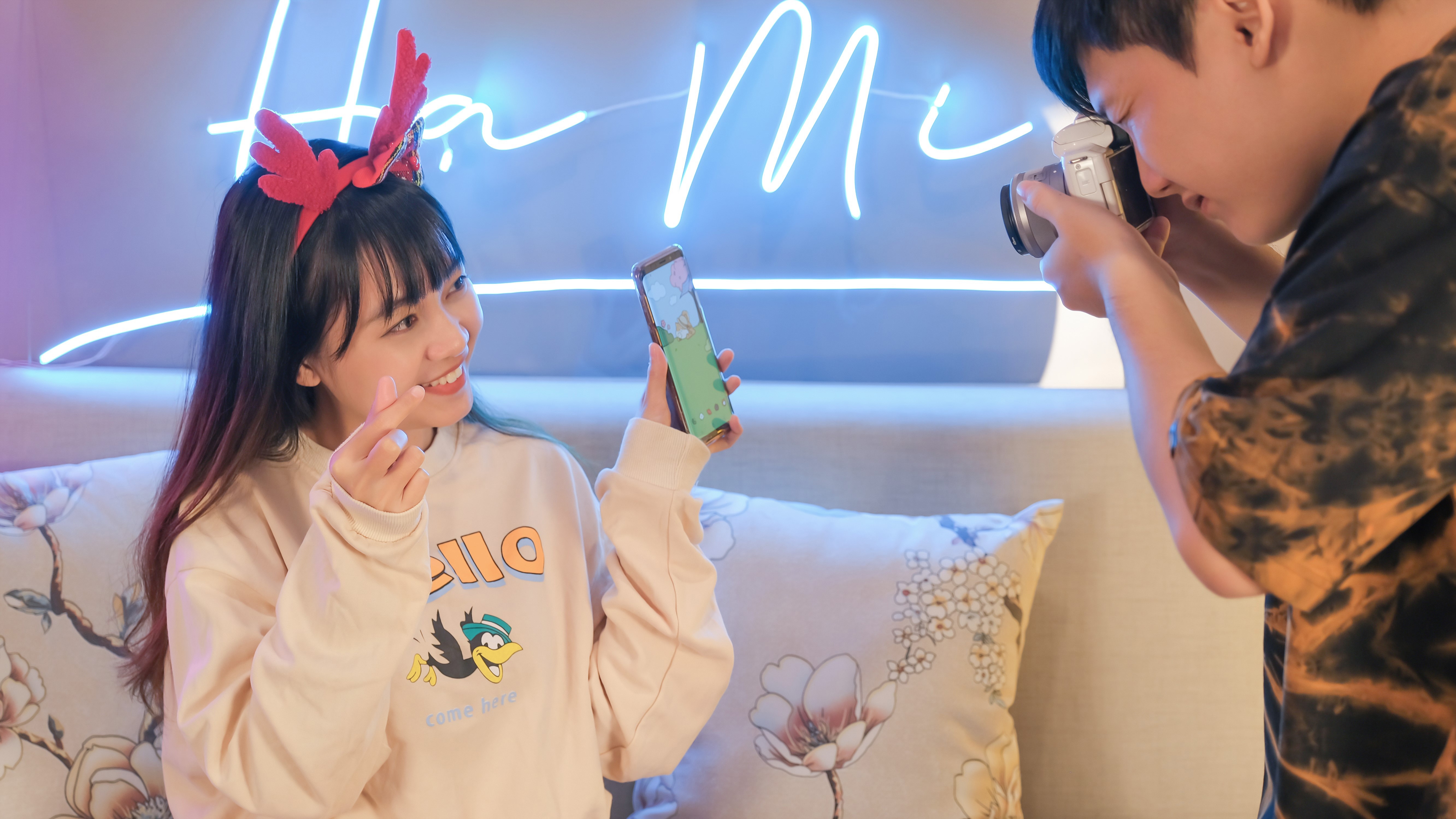 Mot ngay lam viec cua nu streamer anh 10