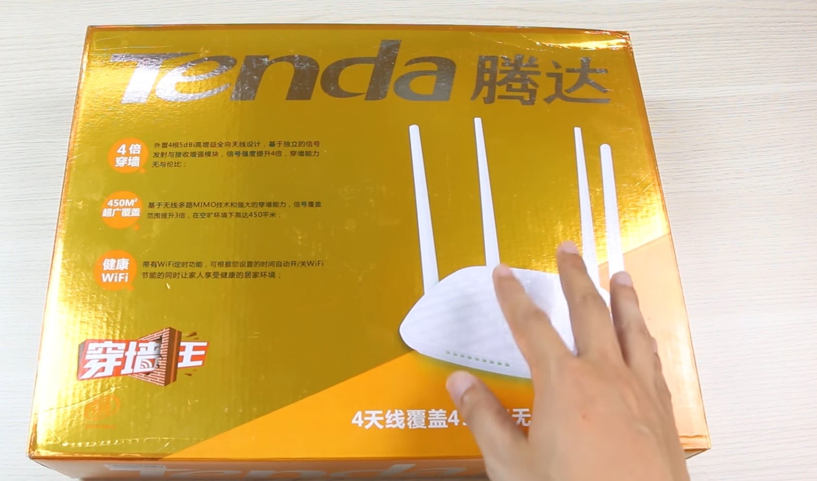 Loat camera quay len rat kho phat hien anh 1