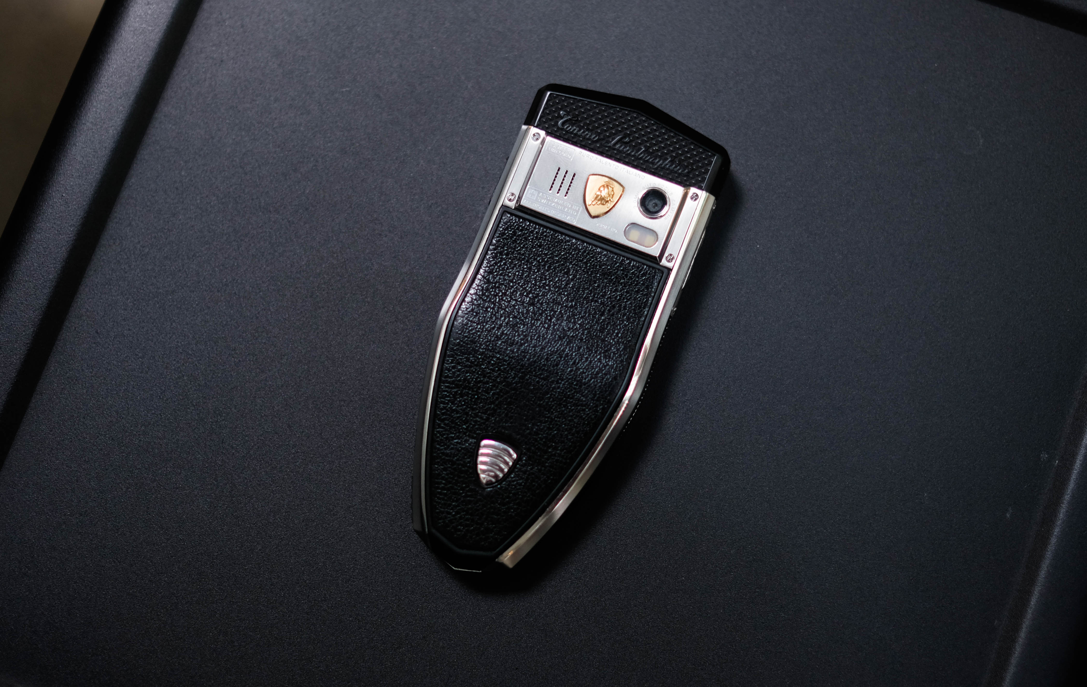 Chi tiet Tonino Lamborghini Spyder L688 anh 4