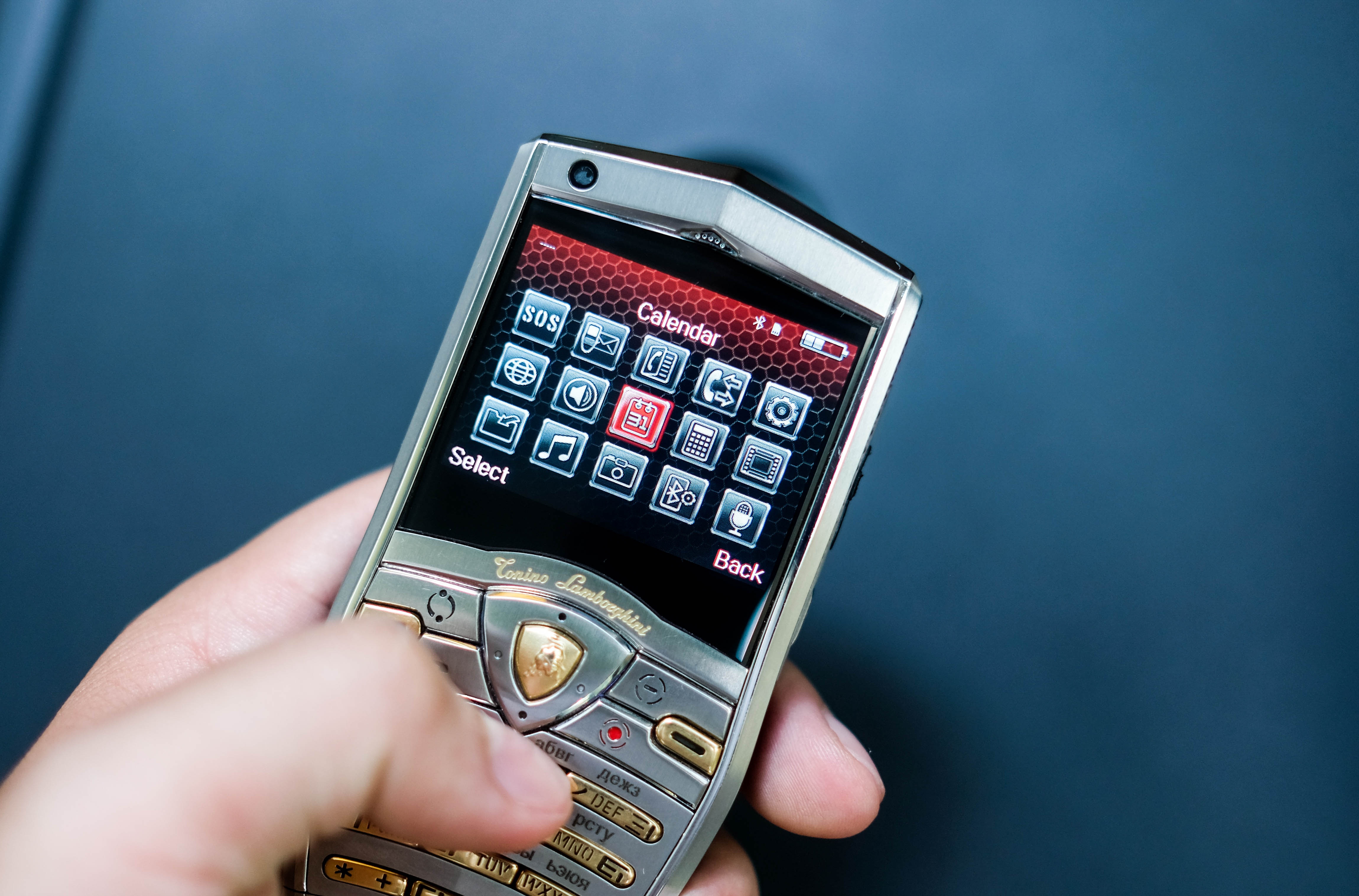 Chi tiet Tonino Lamborghini Spyder L688 anh 7