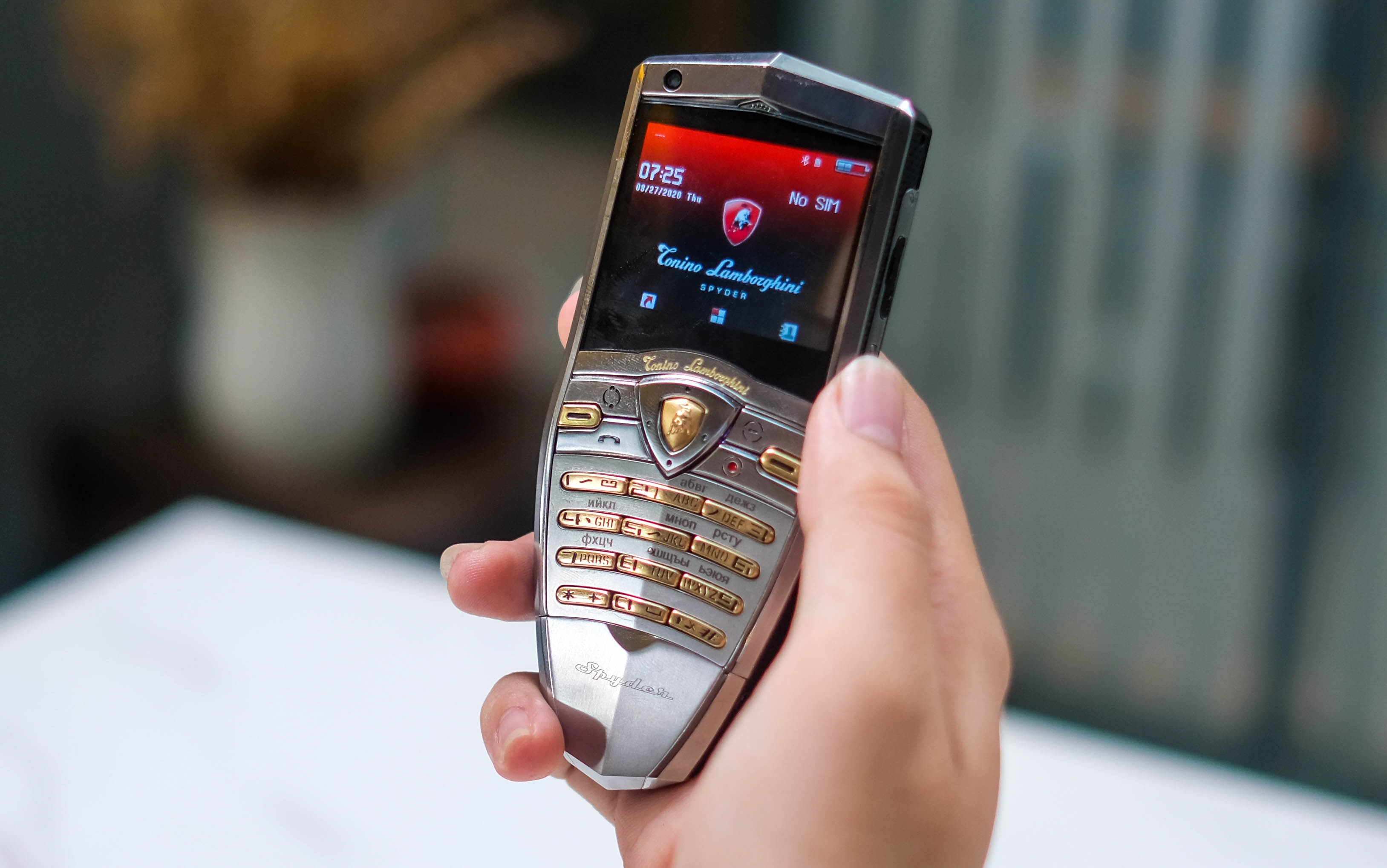 Chi tiet Tonino Lamborghini Spyder L688 anh 9