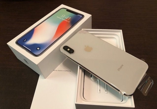 iPhone X gia duoi 7 trieu nhung ban khong nen mua hinh anh
