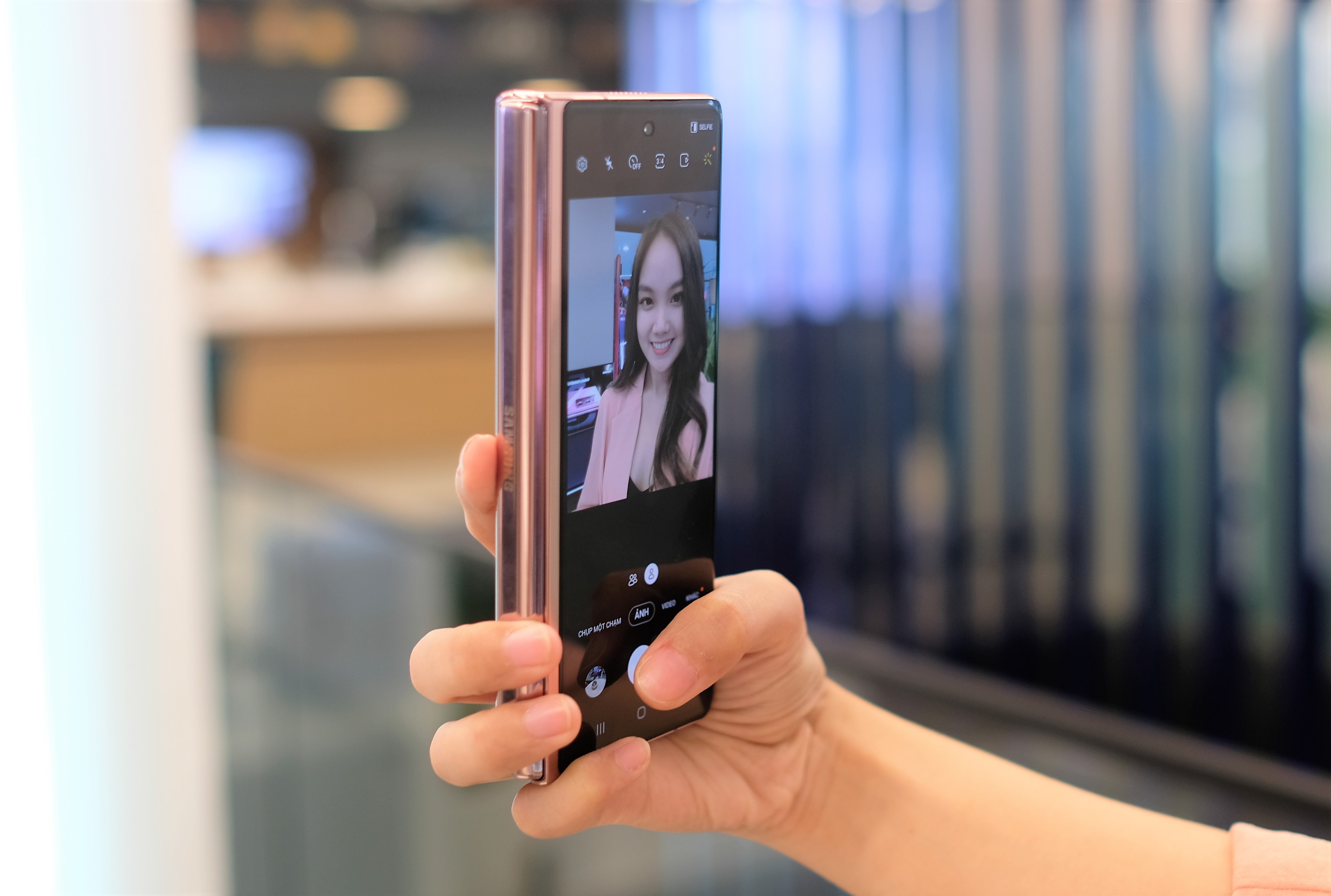 Nhung mau smartphone vua len ke tai Viet Nam hinh anh