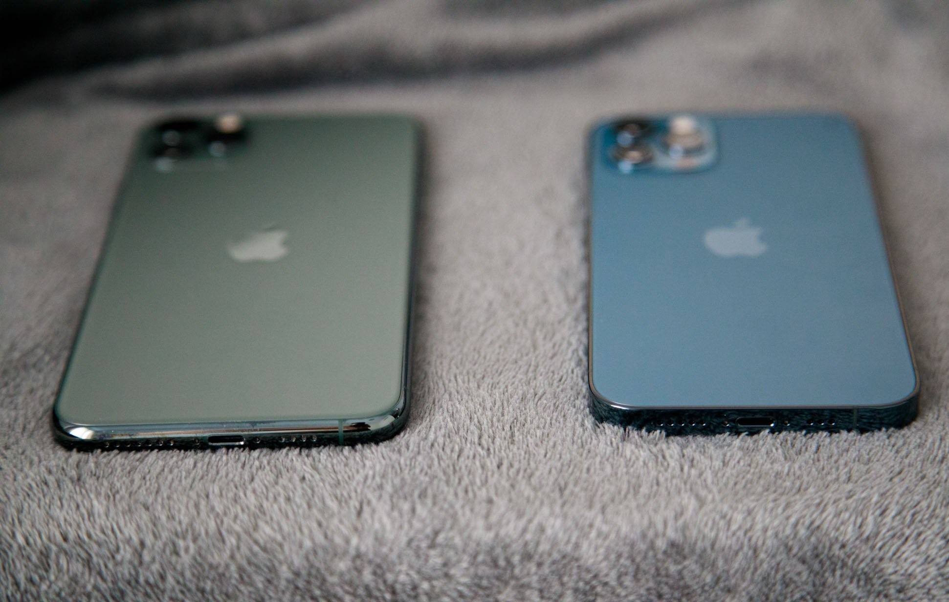 Mo hop iPhone 12 Pro anh 4