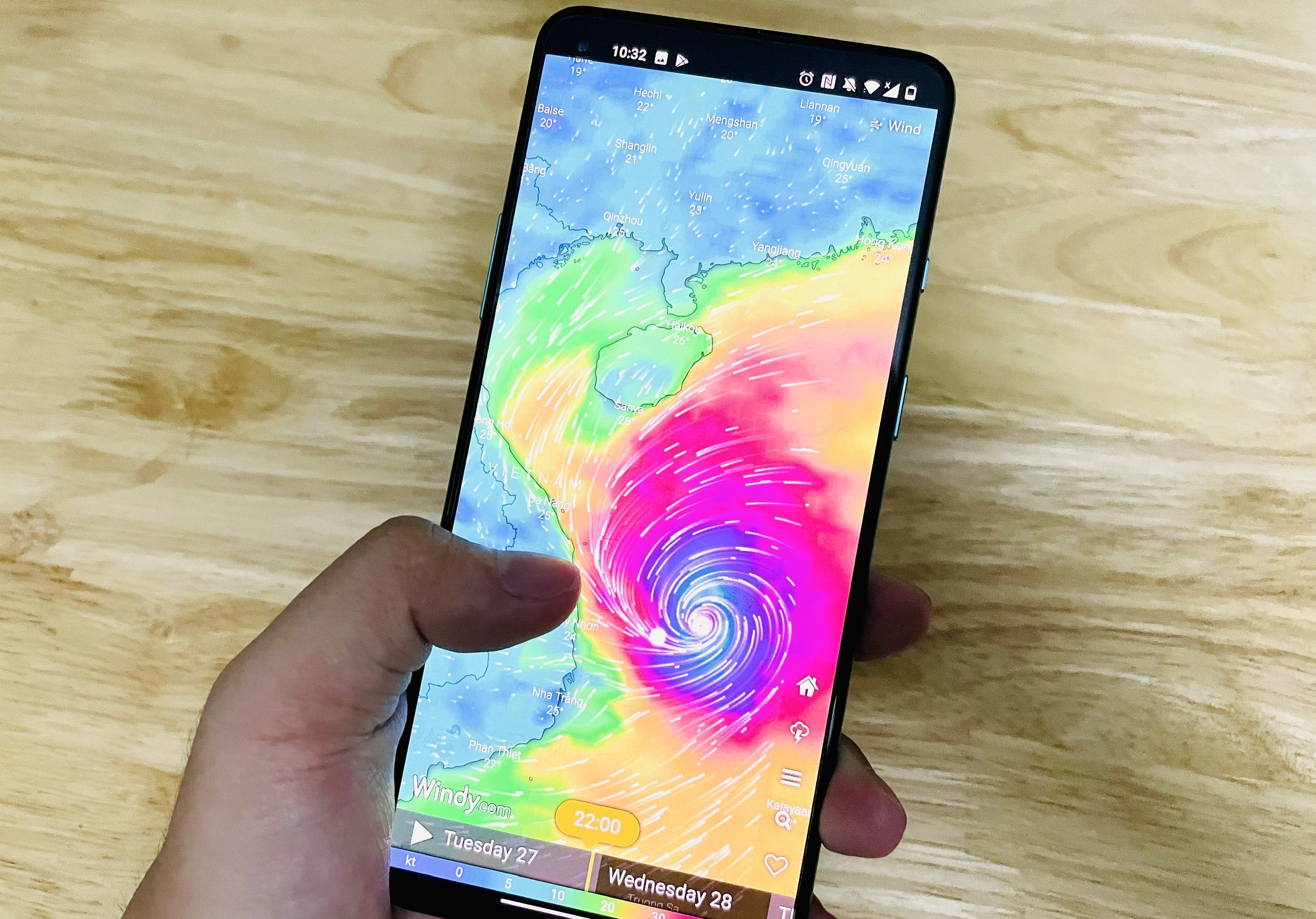 App theo doi duong di bao so 9 hinh anh