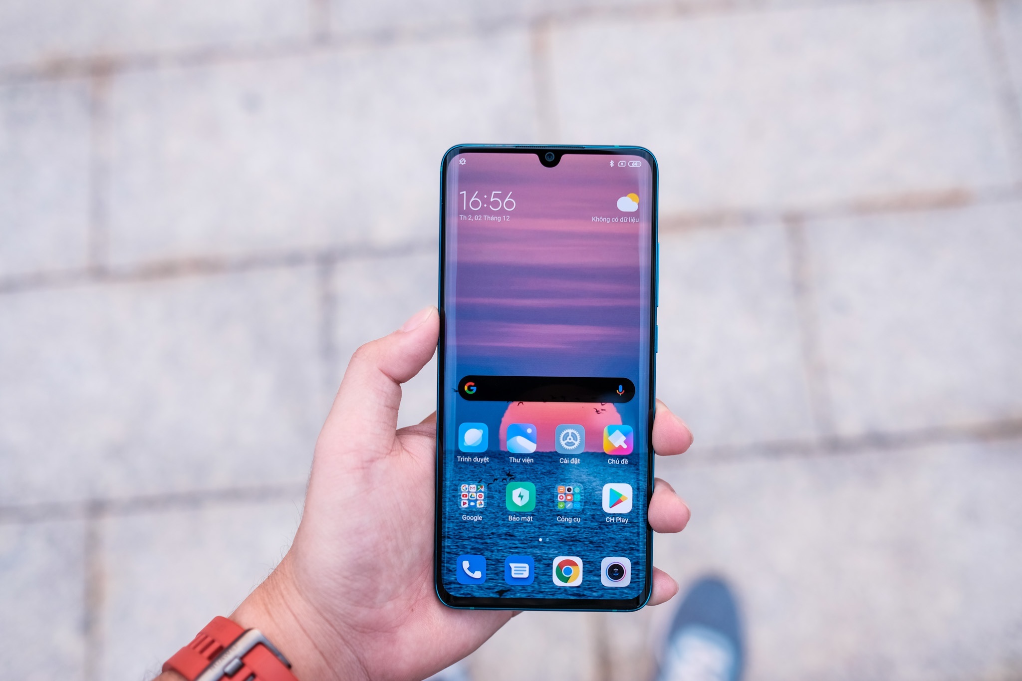 Smartphone giam gia thang 10 anh 2