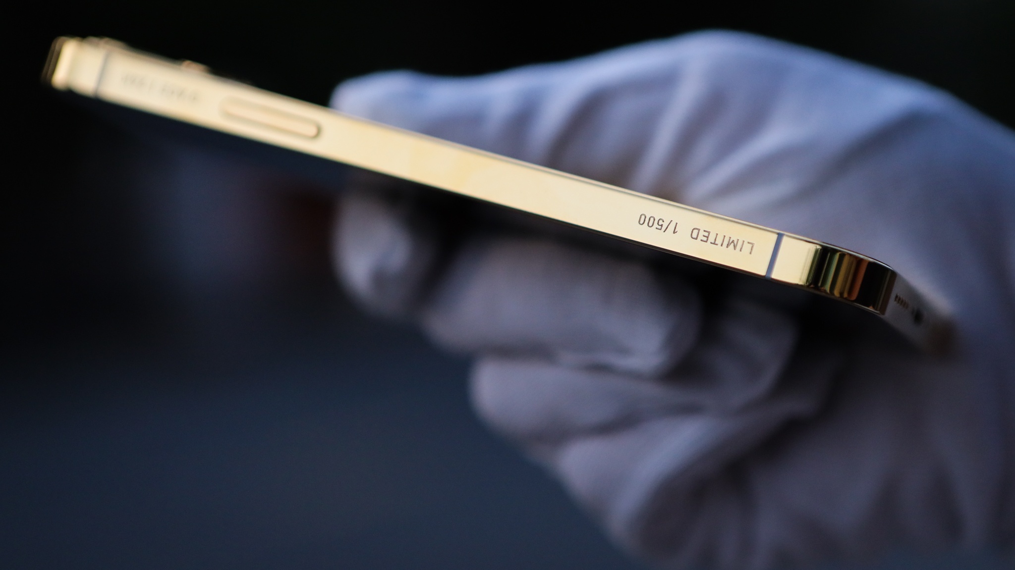 iPhone 12 Pro ma vang anh 12