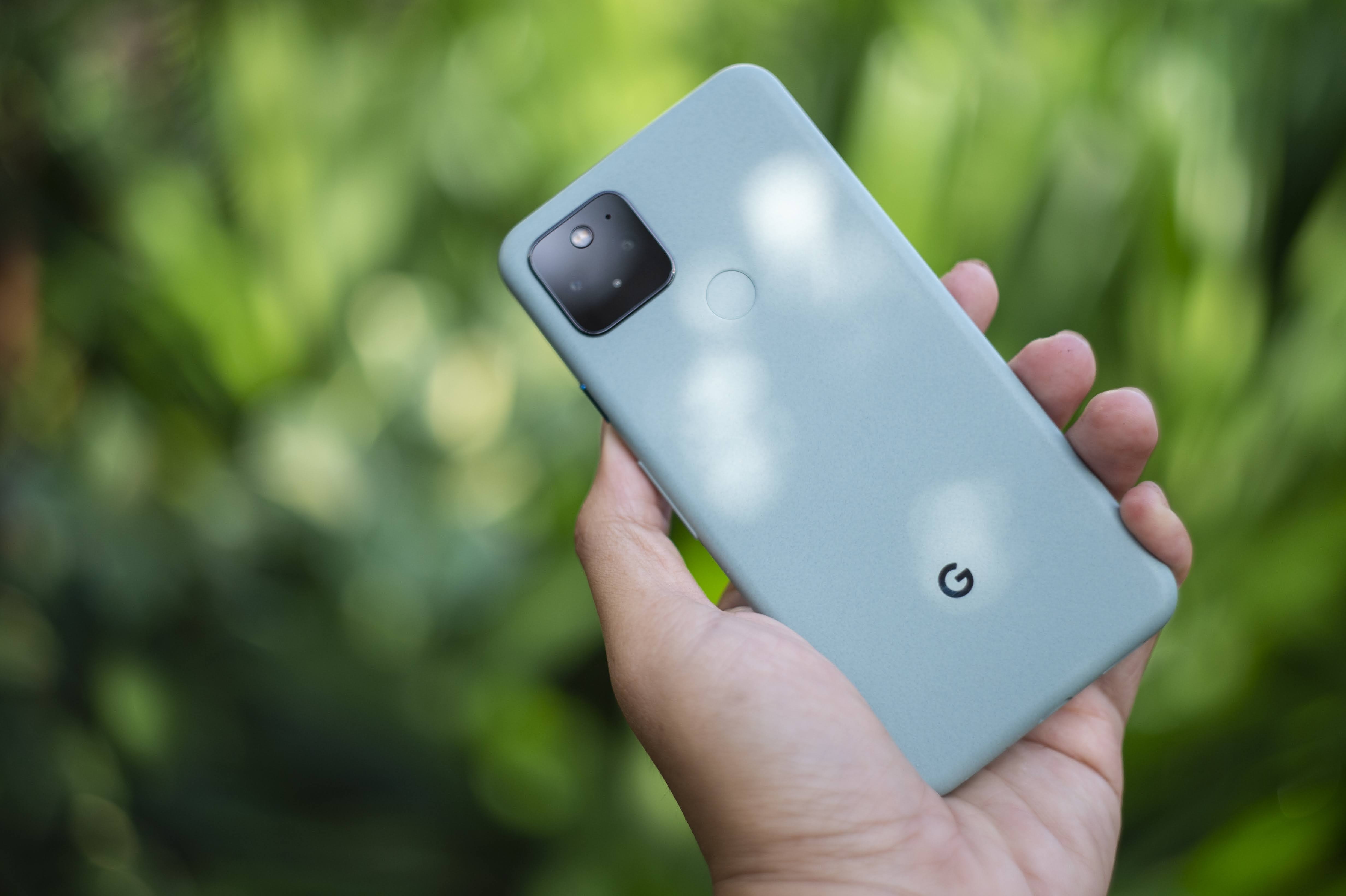 Google Pixel 5 ve Viet Nam, gia hon 20 trieu dong hinh anh