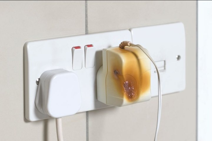 Cach tranh mua do fake, kem chat luong tren mang hinh anh