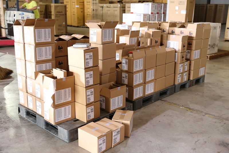 Mo ban iPhone 12 anh 5