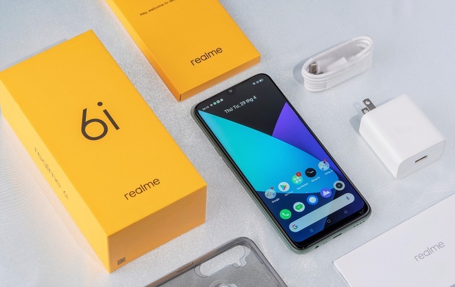 loat smartphone giam gia cuoi nam anh 8