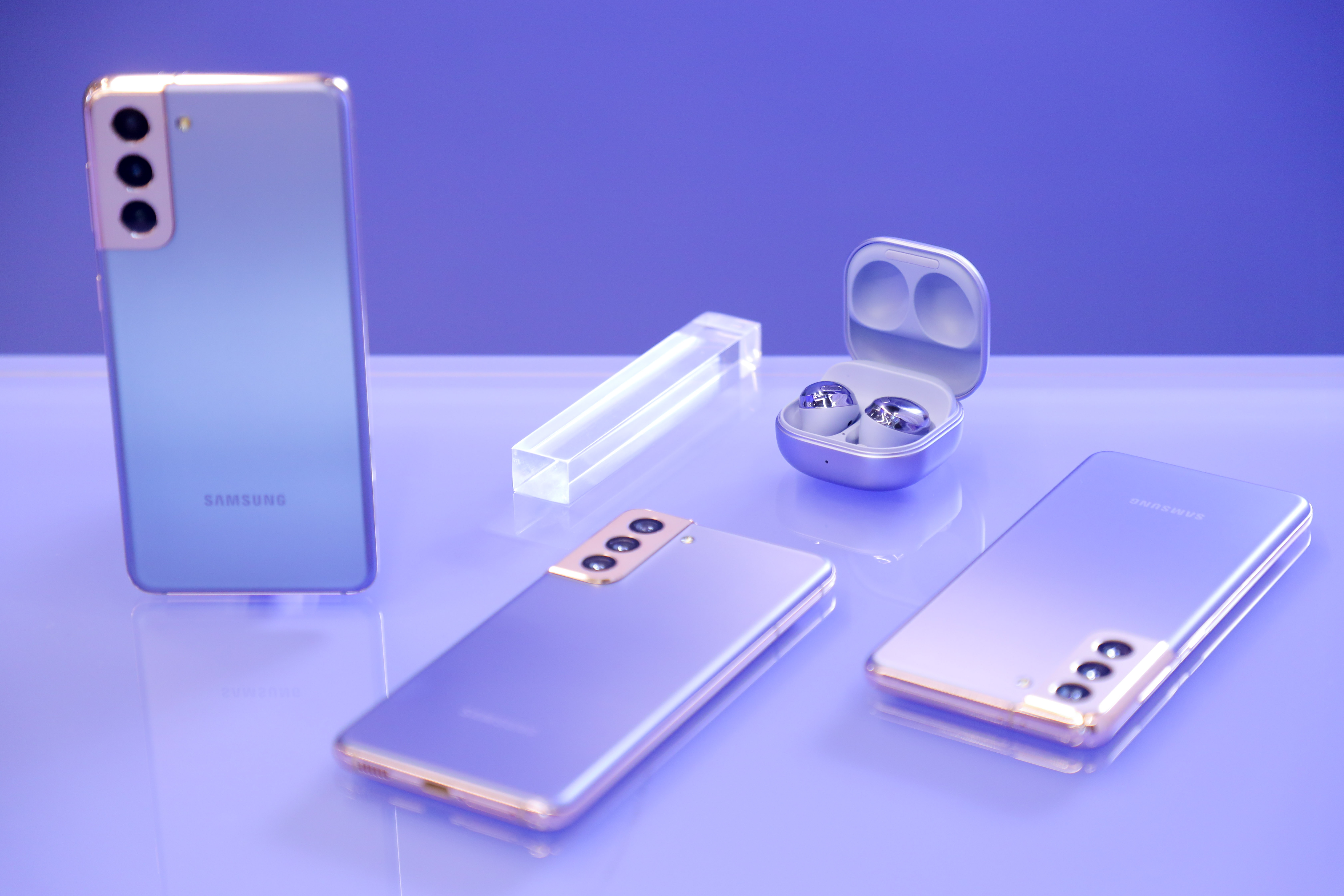 Trai nghiem Galaxy Buds Pro anh 1