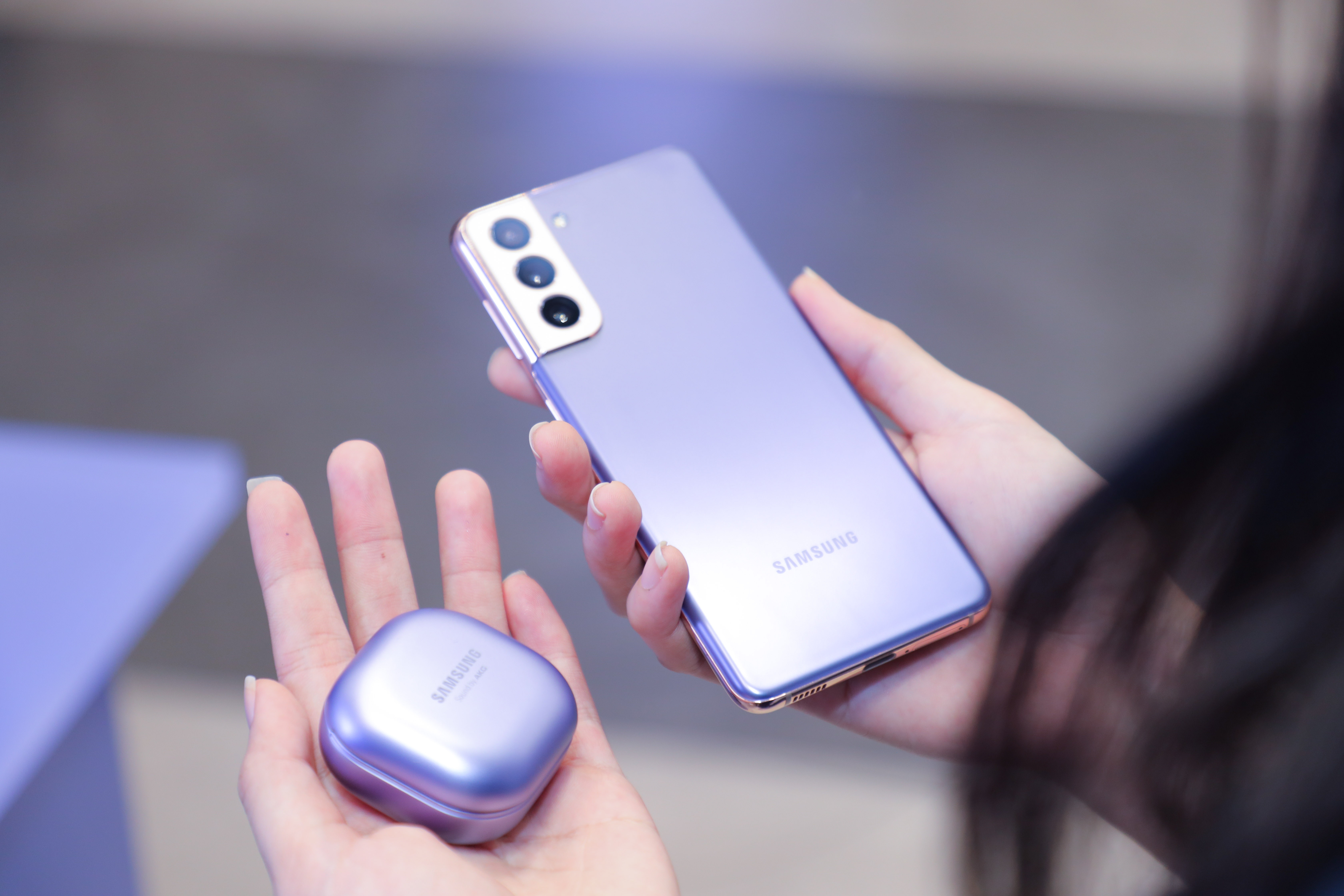 Trai nghiem Galaxy Buds Pro anh 9