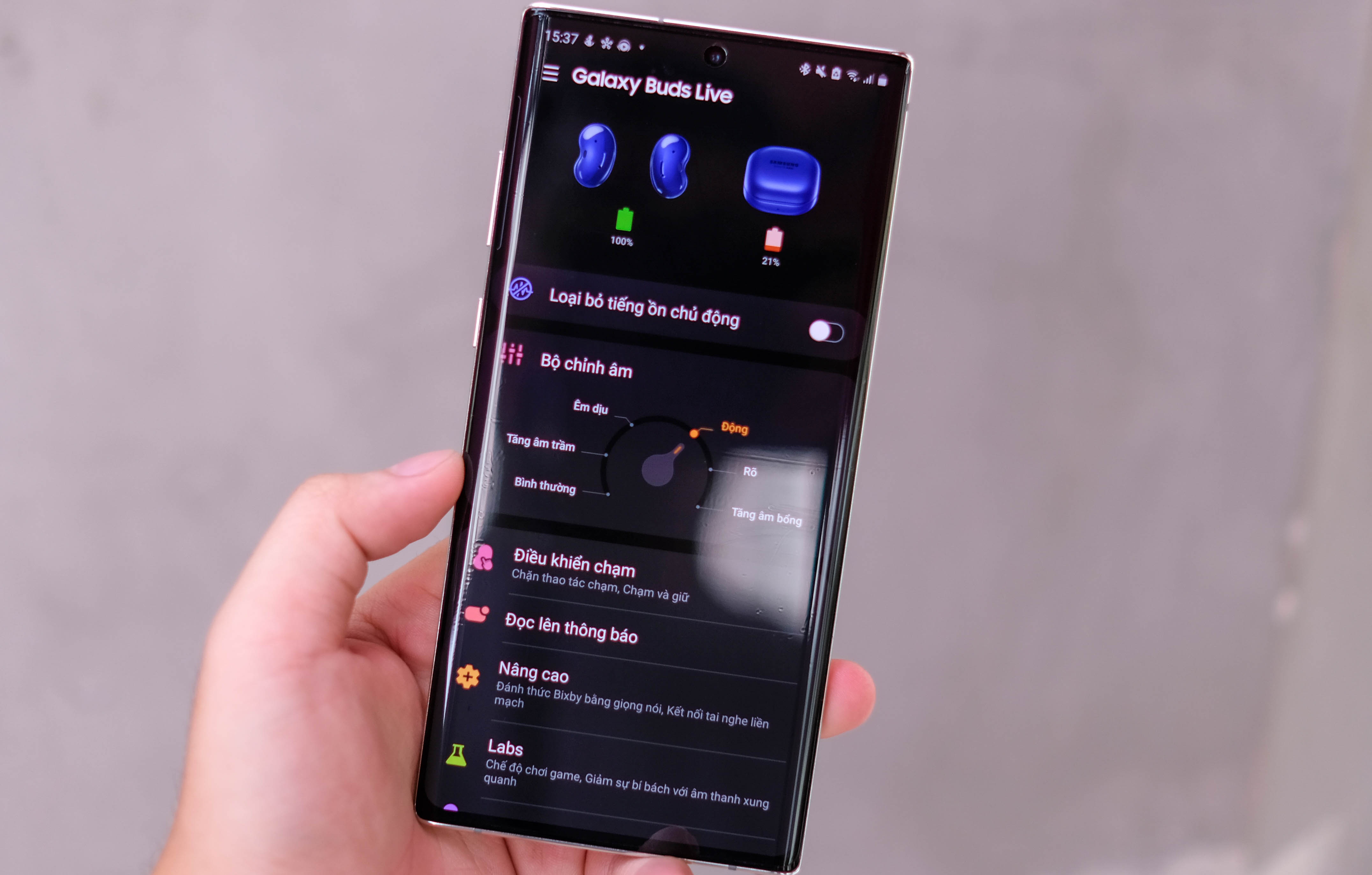 AirPods Pro voi Galaxy Buds Live anh 7