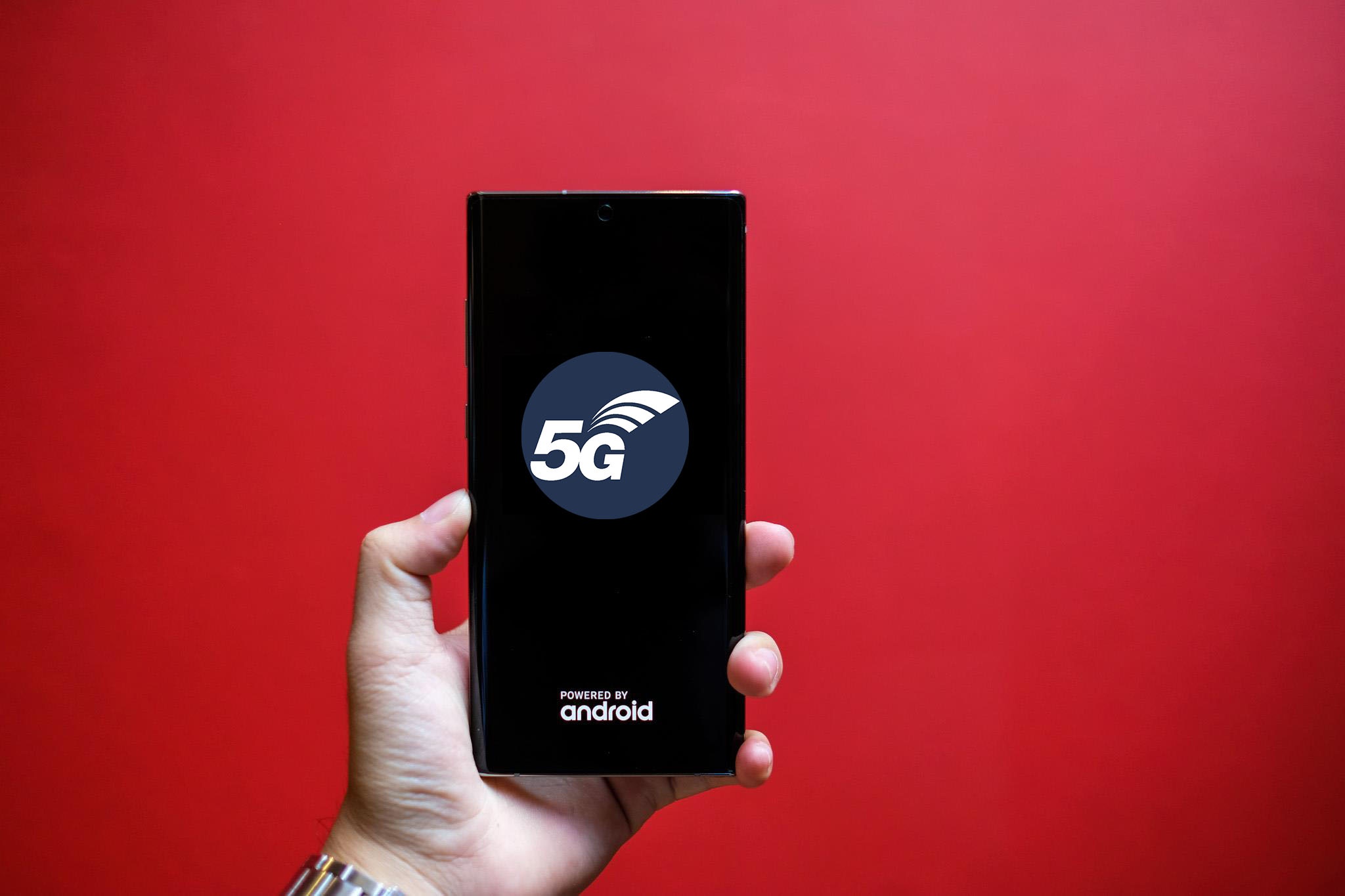 Smartphone 5G gia tot se pho bien tai Viet Nam trong nam nay hinh anh