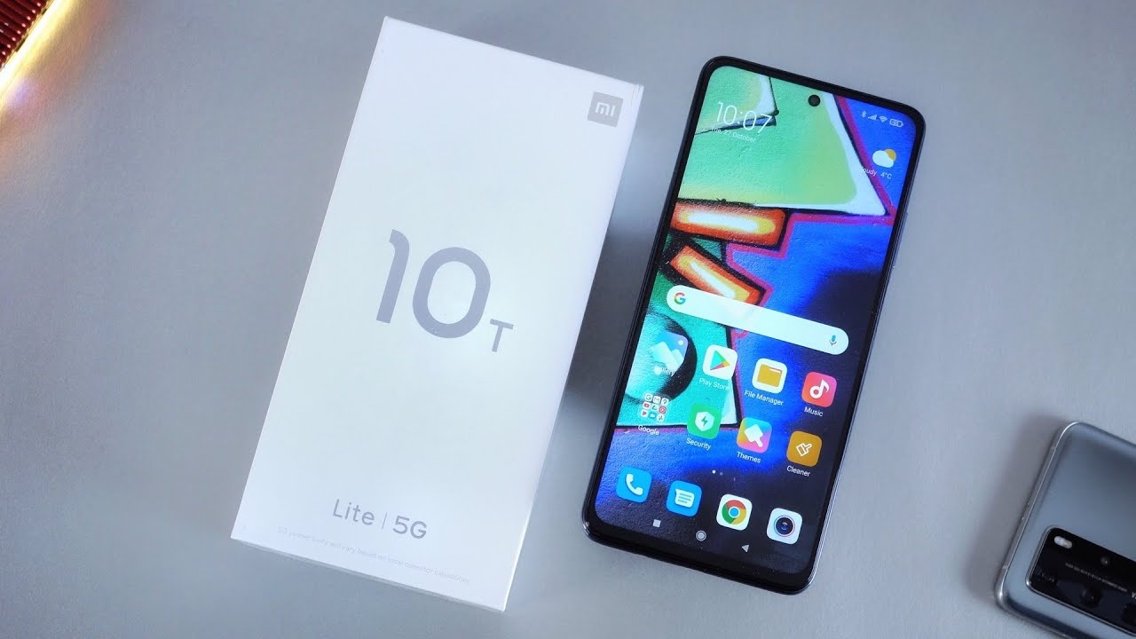 Smartphone giam gia can Tet anh 1