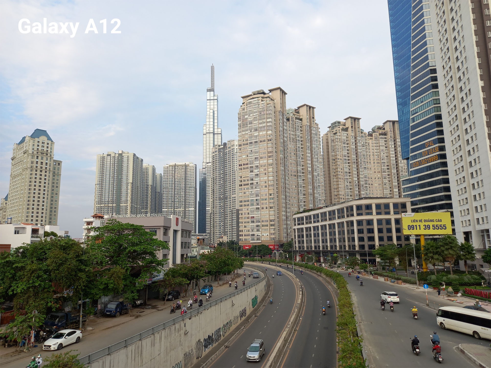 So sanh Galaxy A12 va Nokia 5.4 anh 9