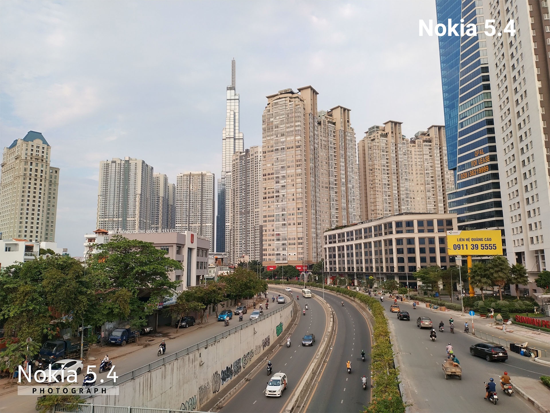 So sanh Galaxy A12 va Nokia 5.4 anh 10