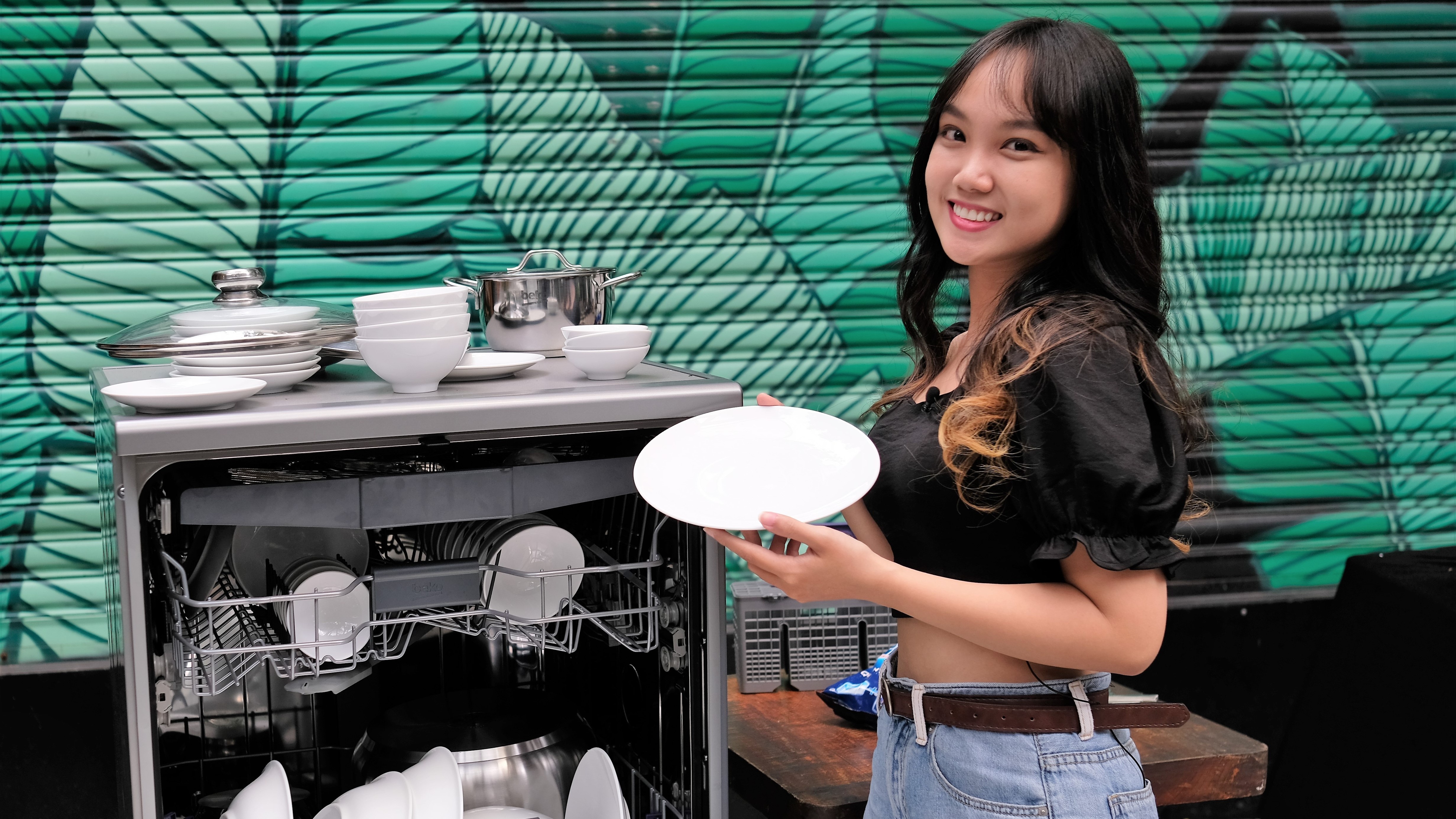 5 mon do cong nghe cho gia dinh dip Tet hinh anh