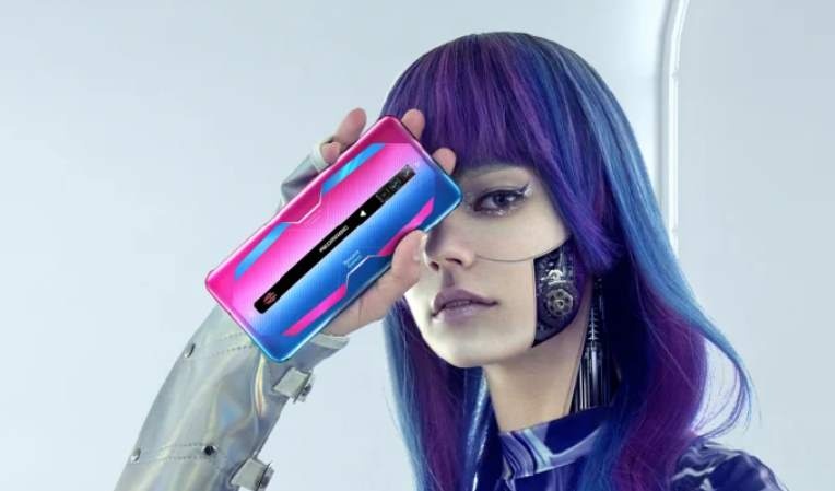 Smartphone dau tien co RAM 18 GB hinh anh