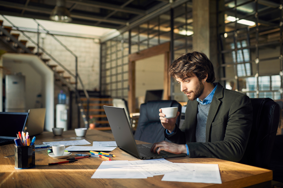 laptop sap ra mat tai Viet Nam anh 3