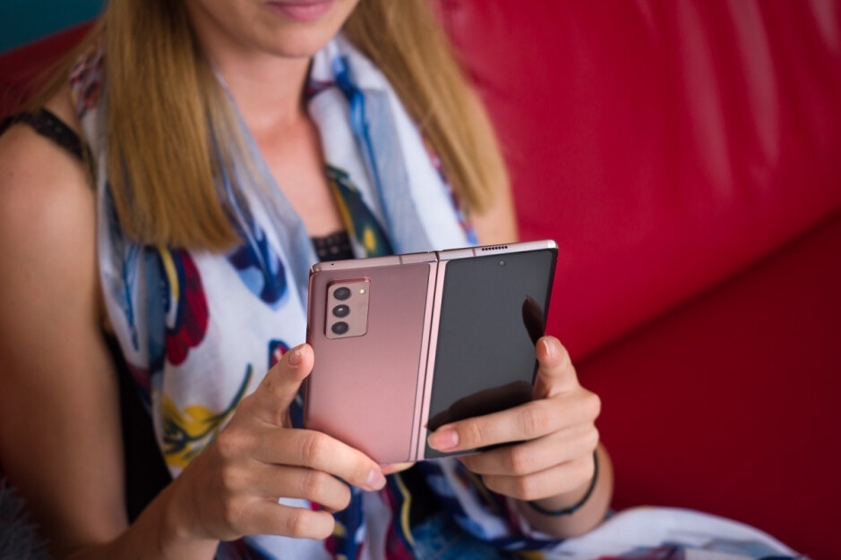 Galaxy A52 ra mat anh 2