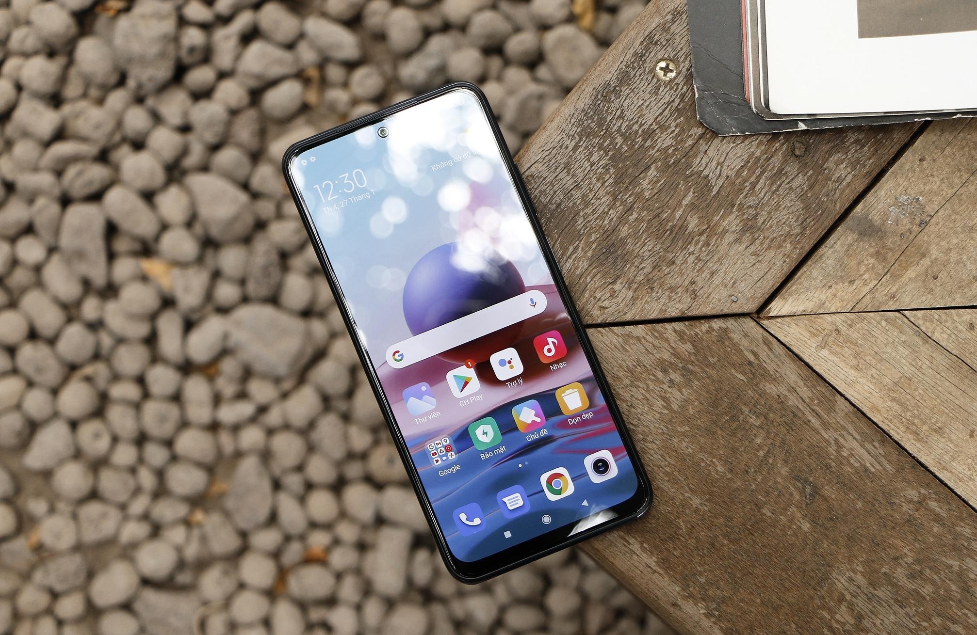 smartphone vua ra mat tai Viet Nam anh 5